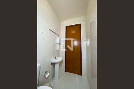 Casa à venda com 263m², 4 quartos e sem vagaBanheiro 2