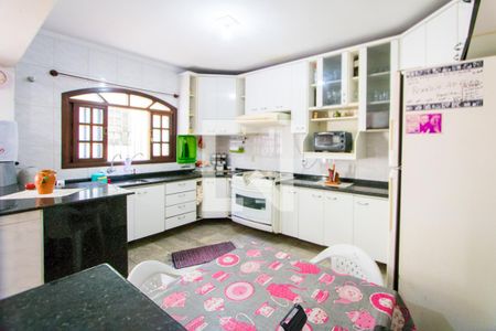 Casa à venda com 150m², 3 quartos e 3 vagasCozinha