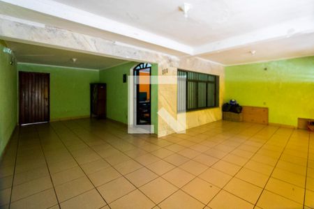 Casa à venda com 150m², 3 quartos e 3 vagasGaragem