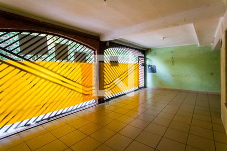 Casa à venda com 150m², 3 quartos e 3 vagasGaragem