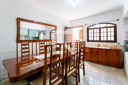 Casa à venda com 150m², 3 quartos e 3 vagasCopa