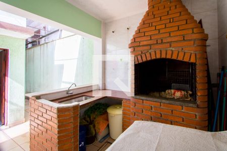 Casa à venda com 150m², 3 quartos e 3 vagasChurrasqueira