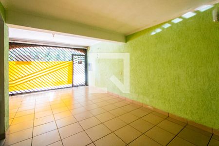 Casa à venda com 150m², 3 quartos e 3 vagasGaragem