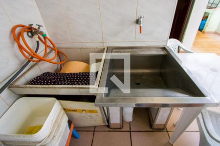 Casa à venda com 150m², 3 quartos e 3 vagasÁrea de serviço