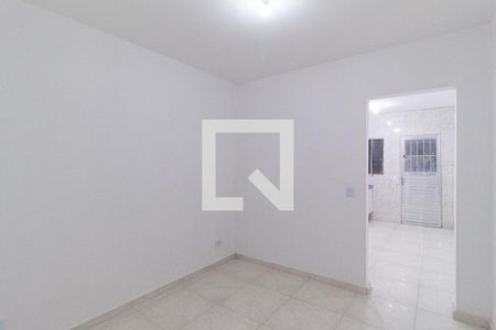 Quarto de casa para alugar com 1 quarto, 35m² em Vila Menk, Osasco