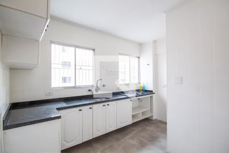 Apartamento à venda com 52m², 2 quartos e 1 vaga Apartamento à venda com 52m², 2 quartos e 1 vagaCozinha