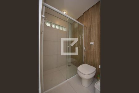 Apartamento para alugar com 104m², 2 quartos e sem vagaBanheiro