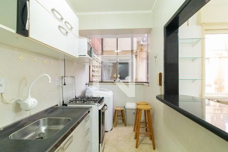 Cozinha de apartamento à venda com 1 quarto, 30m² em Cidade Baixa, Porto Alegre
