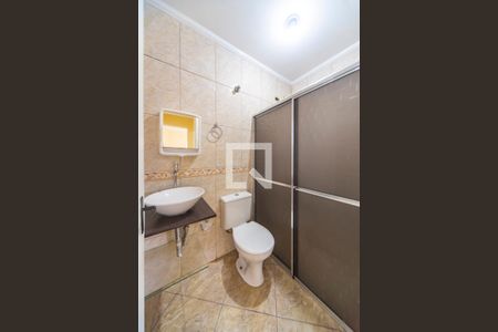 Banheiro  de apartamento para alugar com 2 quartos, 59m² em Vila Valparaiso, Santo André