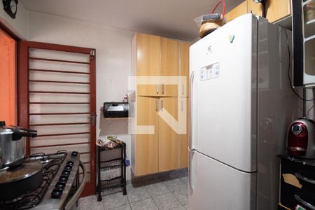 Casa para alugar com 80m², 2 quartos e 2 vagasCozinha
