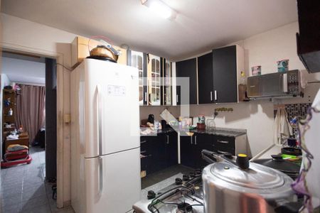 Casa para alugar com 80m², 2 quartos e 2 vagasCozinha