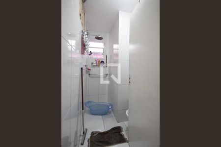 Casa para alugar com 80m², 2 quartos e 2 vagasBanheiro