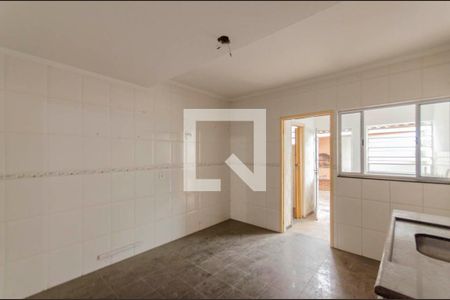 Casa à venda com 110m², 2 quartos e 1 vagaCozinha 