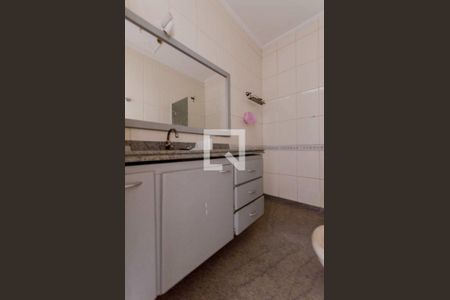 Casa à venda com 110m², 2 quartos e 1 vagaBanheiro