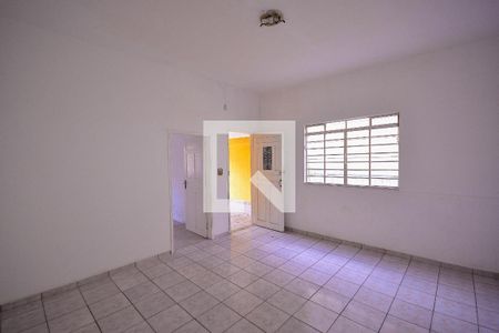 Sala de casa à venda com 3 quartos, 240m² em Vila Brasílio Machado, São Paulo