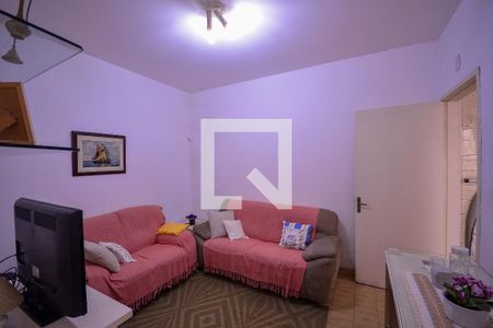 Casa à venda com 240m², 3 quartos e 3 vagasSala Casa 2