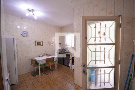 Casa à venda com 240m², 3 quartos e 3 vagasCozinha Casa 2