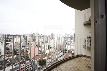 Varanda de apartamento para alugar com 1 quarto, 43m² em Cambuci, São Paulo