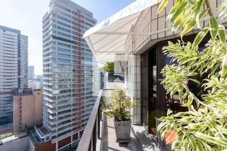 Apartamento à venda com 440m², 5 quartos e 5 vagasVaranda da Cobertura