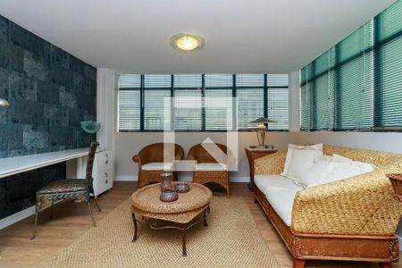 Apartamento à venda com 440m², 5 quartos e 5 vagasCobertura - Sala de estar