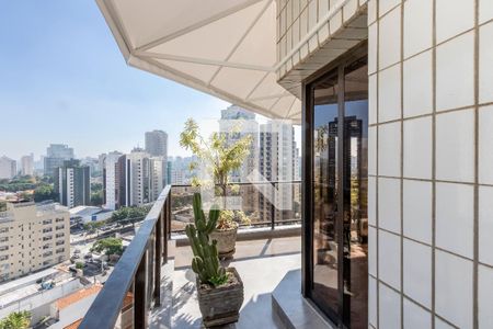 Apartamento à venda com 440m², 5 quartos e 5 vagasVaranda da Cobertura