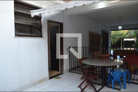 Casa à venda com 350m², 3 quartos e 4 vagasÁrea Externa