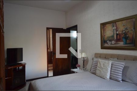 Casa à venda com 350m², 3 quartos e 4 vagasQuarto 3 - Suíte