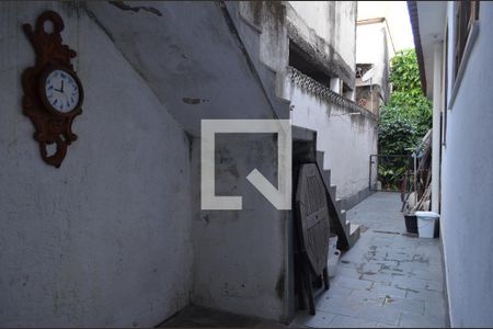 Casa à venda com 350m², 3 quartos e 4 vagasÁrea Externa - Fundos