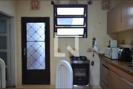 Casa à venda com 350m², 3 quartos e 4 vagasCozinha