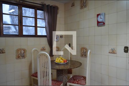 Casa à venda com 350m², 3 quartos e 4 vagasCozinha