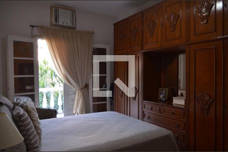 Casa à venda com 350m², 3 quartos e 4 vagasQuarto 3 - Suíte