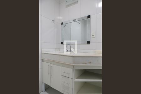 Apartamento para alugar com 224m², 4 quartos e 2 vagasBanheiro