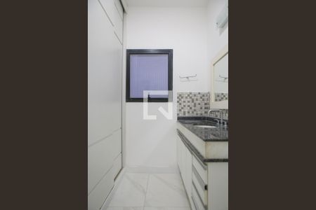 Apartamento para alugar com 224m², 4 quartos e 2 vagasBanheiro da suíte 2