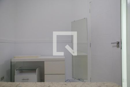 Apartamento para alugar com 224m², 4 quartos e 2 vagasQuarto
