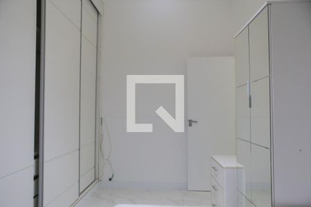 Apartamento para alugar com 224m², 4 quartos e 2 vagasQuarto 2