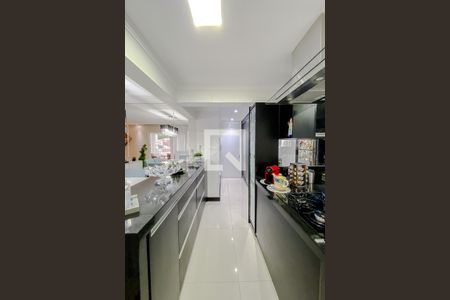 Apartamento à venda com 103m², 3 quartos e 2 vagasCozinha