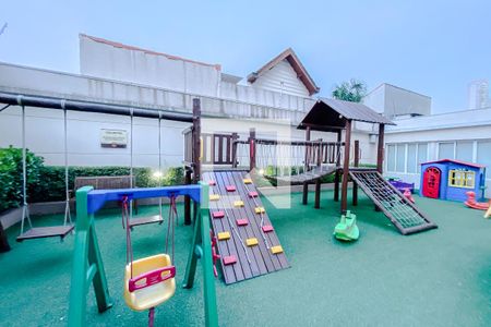 Apartamento à venda com 103m², 3 quartos e 2 vagasÁrea comum - Playground