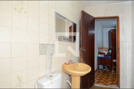 Casa à venda com 266m², 4 quartos e 2 vagasBanheiro da Suíte