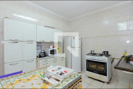 Casa à venda com 266m², 4 quartos e 2 vagasCozinha