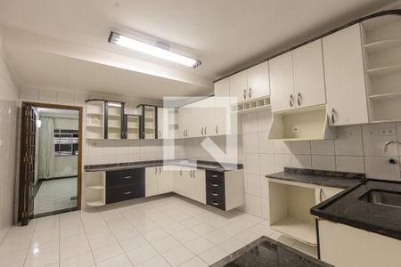 Casa para alugar com 110m², 3 quartos e 1 vaga Casa para alugar com 110m², 3 quartos e 1 vagaCozinha