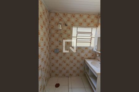 Casa à venda com 90m², 2 quartos e 1 vaga Casa à venda com 90m², 2 quartos e 1 vagaBanheiro