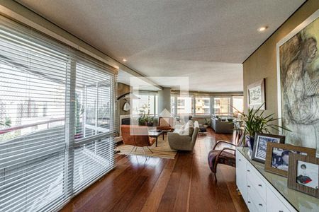 Apartamento à venda com 3 quartos, 224m² em Vila Andrade, São Paulo