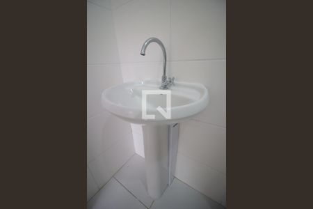 Apartamento para alugar com 38m², 1 quarto e sem vaga Apartamento para alugar com 38m², 1 quarto e sem vagaBanheiro