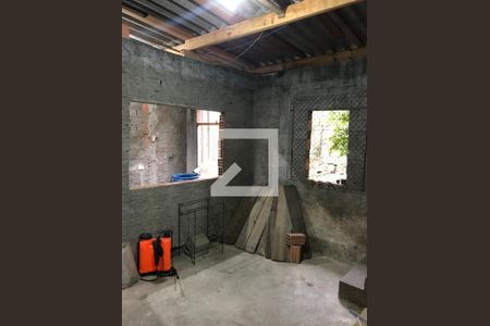 Casa à venda com 282m², 4 quartos e 2 vagas Casa à venda com 282m², 4 quartos e 2 vagasÁrea Externa