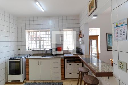 Casa de condomínio à venda com 340m², 3 quartos e 4 vagasCozinha