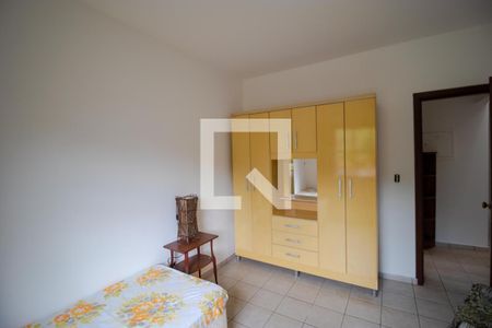 Casa de condomínio à venda com 340m², 3 quartos e 4 vagasQuarto 02