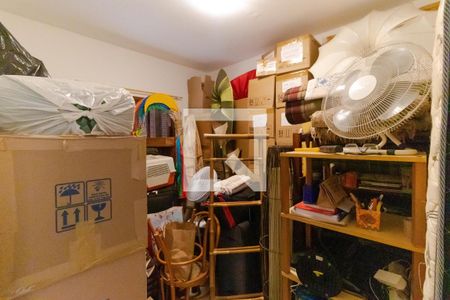 Casa de condomínio à venda com 340m², 3 quartos e 4 vagasQuarto 01