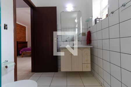 Casa de condomínio à venda com 340m², 3 quartos e 4 vagasBanheiro da Suíte
