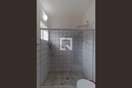 Casa de condomínio à venda com 340m², 3 quartos e 4 vagasBanheiro da Suíte