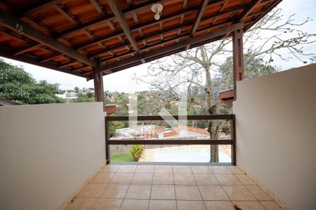 Casa de condomínio à venda com 340m², 3 quartos e 4 vagasSacada do Mezanino